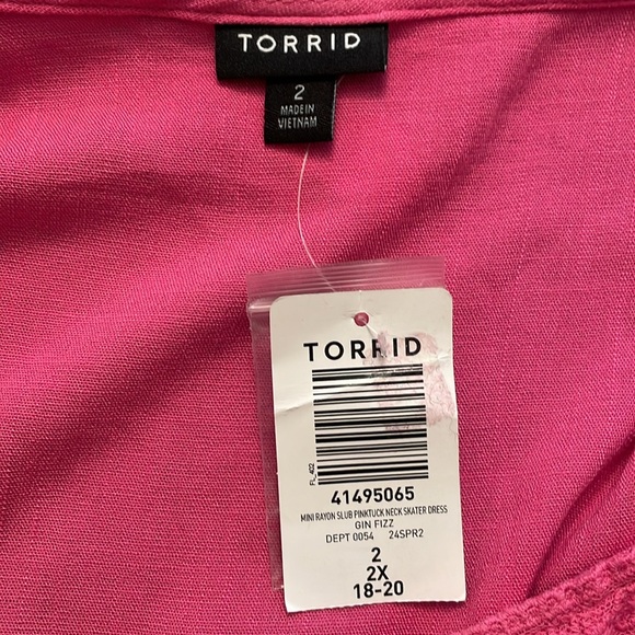 Torrid Pink Mini Rayon‎ Slub Pintuck Neck Skater Dress Size 2X (18-20) NWT - Picture 11 of 14